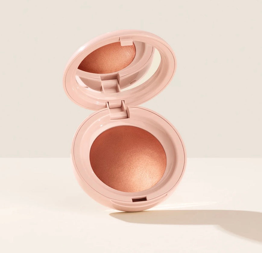 Rare Beauty- Positive Light Silky Touch Highlighter Nuki-hn