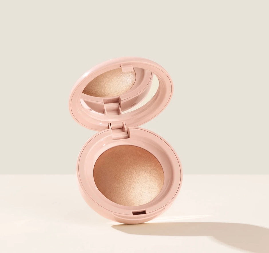 Rare Beauty-	 Positive Light Silky Touch Highlighter Nuki-hn